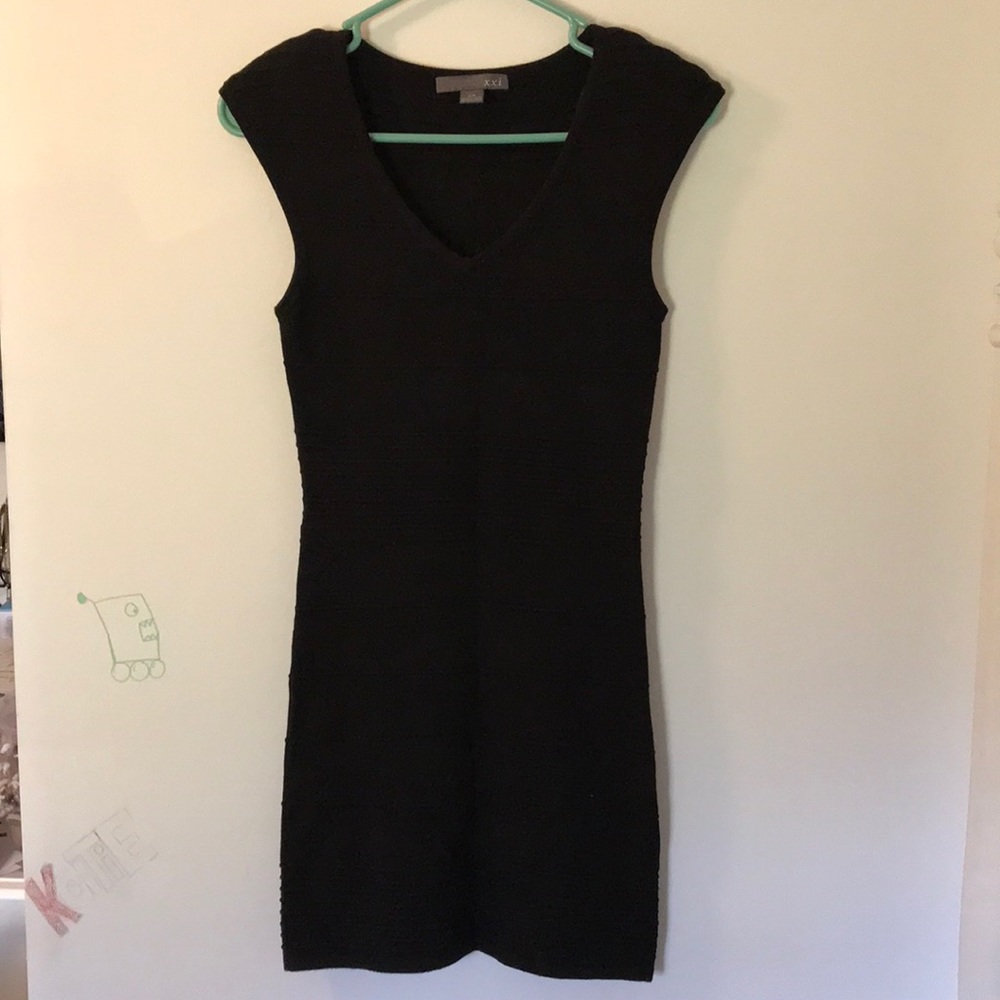 Little black dress!💃🏼